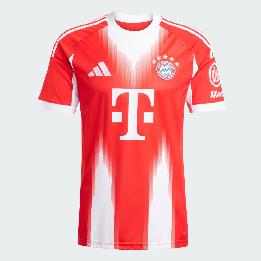 BAYERN MUNCHEN 26